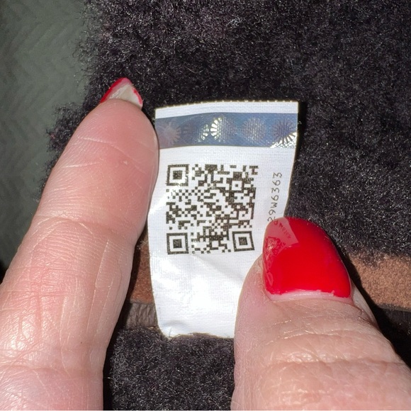 NWT UGG ”Oregon” Moto Heeled Mid Calf Leather Boots - Picture 7 of 16